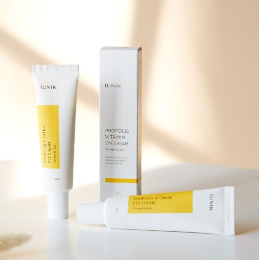 iUNIK - Crème contour des yeux vitaminée à la Propolis - 30ml